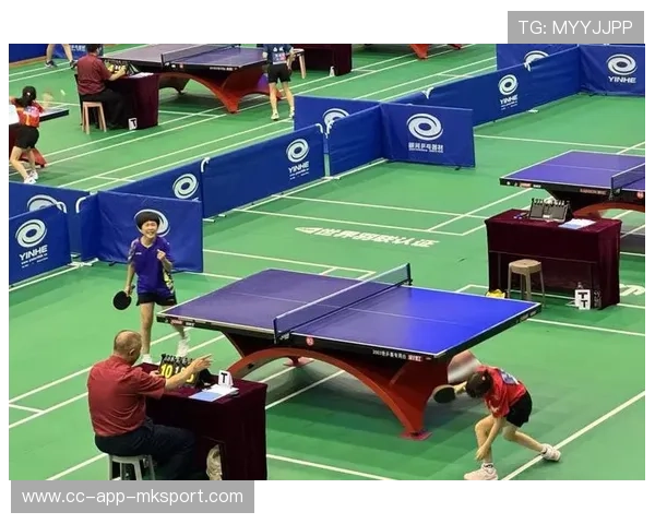 乒乓球俱乐部推动青少年比赛录像回顾与技术改进，乒乓球青少年组比赛